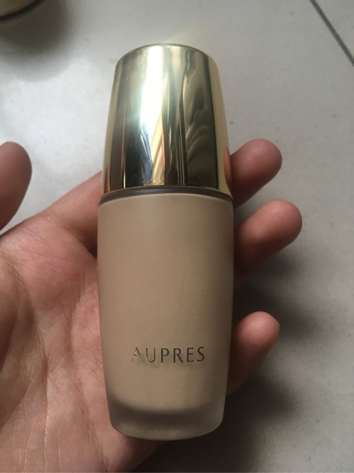 国产彩妆哪个牌子好用又便宜,这些平价国货彩妆贫民窟女孩必入