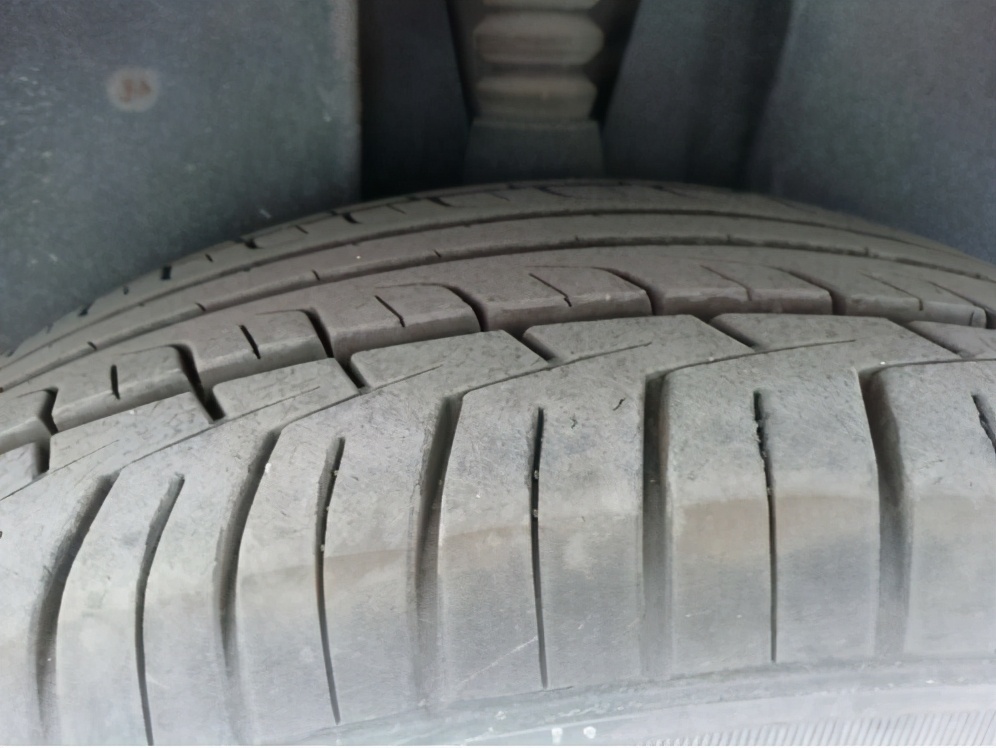 途虎养车双星轮胎爆胎,途虎养车双星轮胎可以用吗