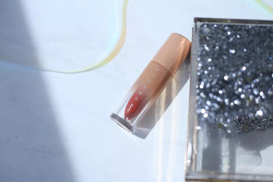 夏季显白的大牌唇釉色号,玻璃唇釉口红显白黄皮肤色号