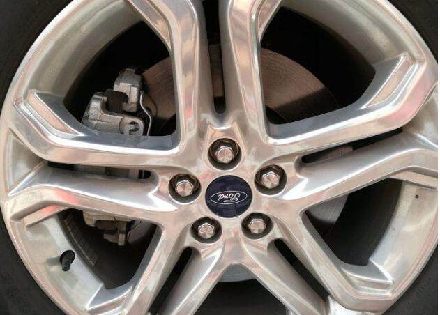 开福特锐界两驱旅行,开老款福特锐界档次低吗