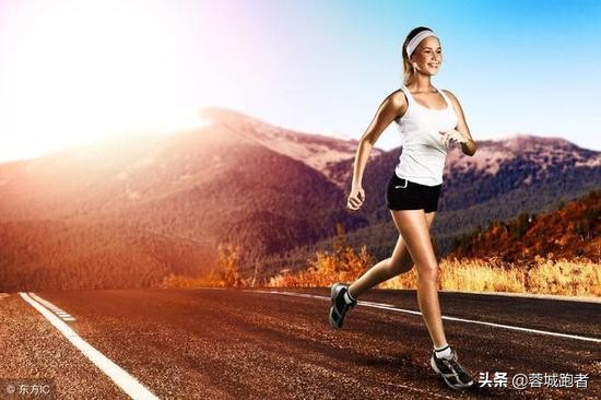 跑步的正确方式和呼吸方式,跑步总是气不够喘