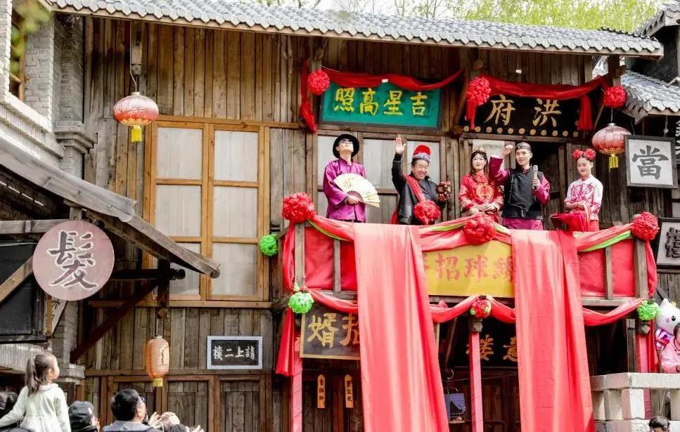 什么？考生与家长不能同框？