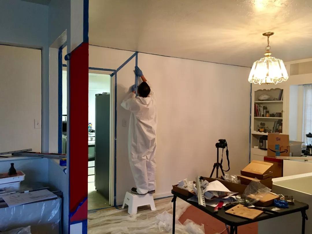 他一个人住,她一人独住100平复古房