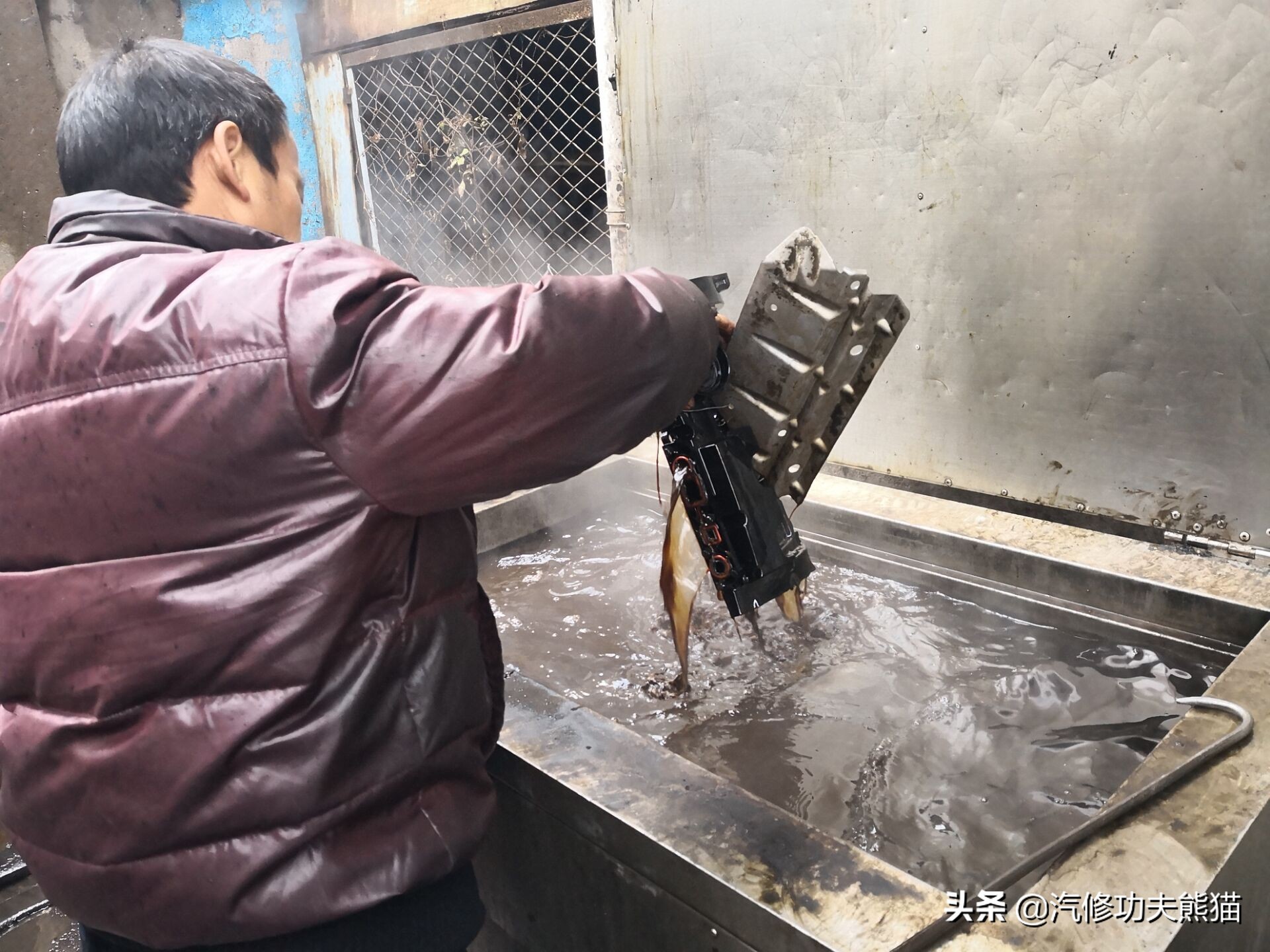 13年奥迪tts多少公里烧机油,奥迪tts急加速故障灯