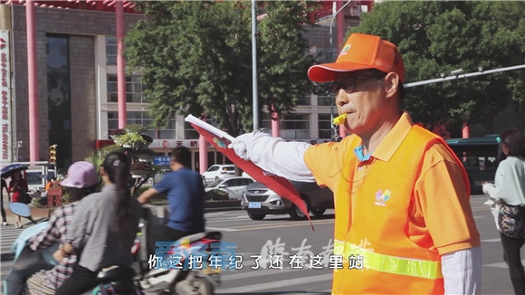 志愿，“镜”见天桥之美