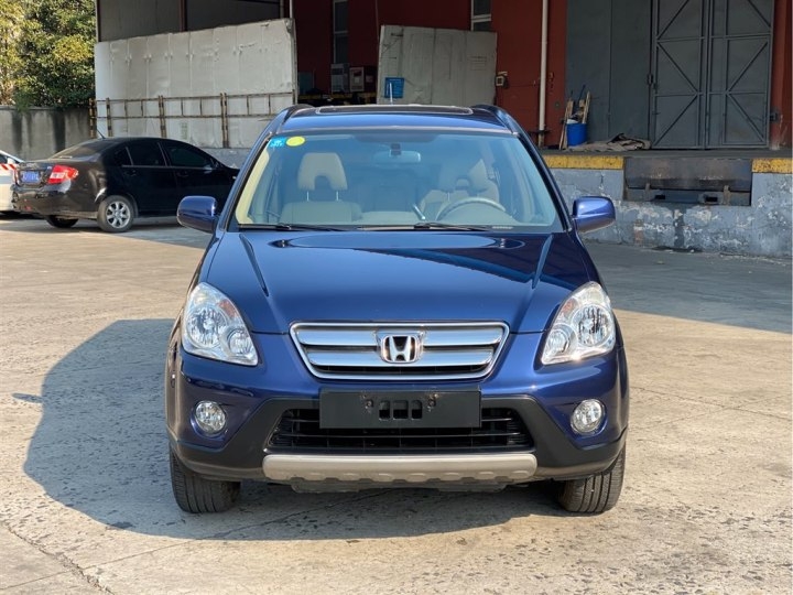 本田13款crv备胎空间,本田crv改装外挂备胎