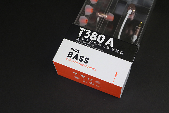 jbl入耳耳机音质测评,双动圈四核耳机怎么样