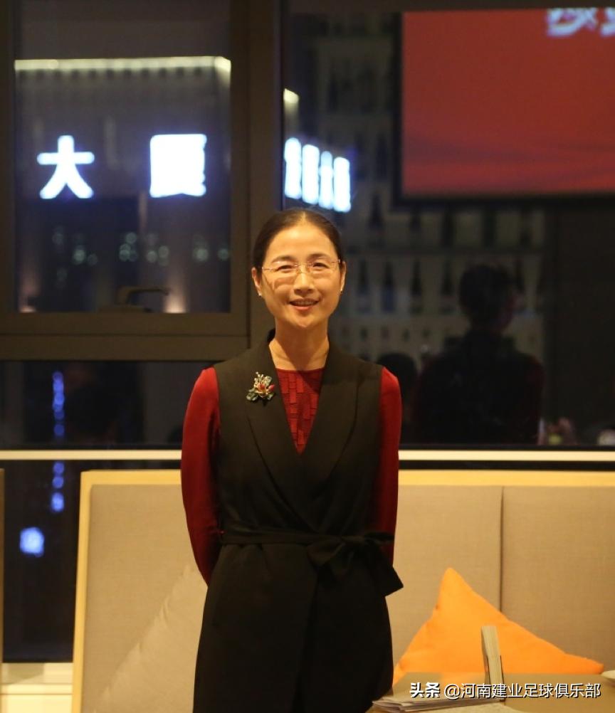 团聚和相聚,团结力量共克时艰