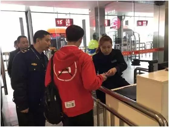 成蒲铁路邛崃,成蒲铁路邛崃站