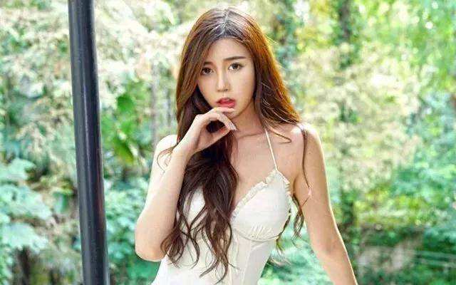 男人要看女人的表现是什么意思,如何看穿男人对女人的依赖