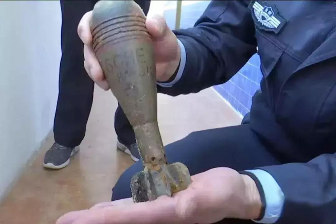 水利清淤过程遇到石头如何处理,河道清淤能出多少沙子