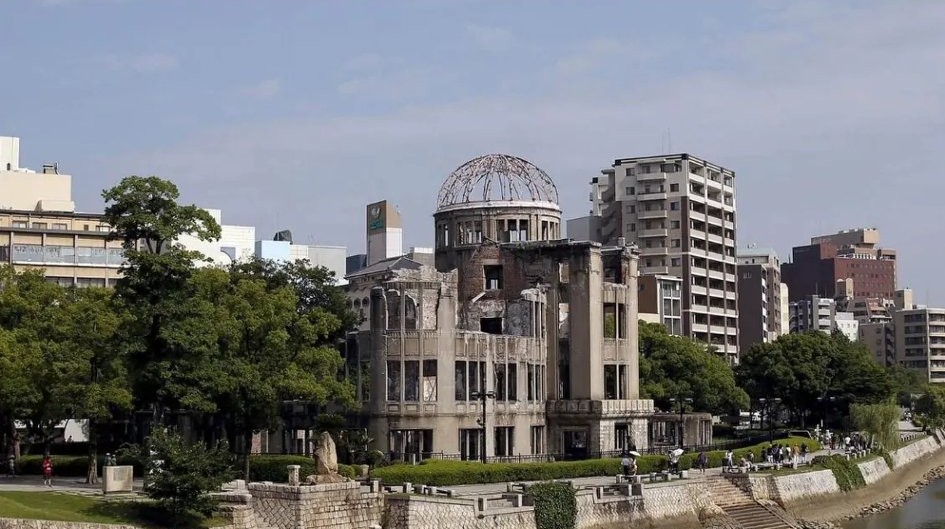 日本广岛被原子弹轰炸了恢复了吗,被原子弹轰炸后的日本现在怎样了