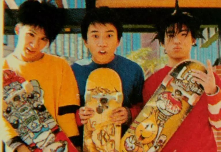 1999故事背景音乐,1974年背景音乐春天的故事