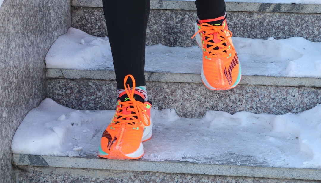 李宁䨻系列黑科技跑鞋夏,李宁跑鞋绝影新款