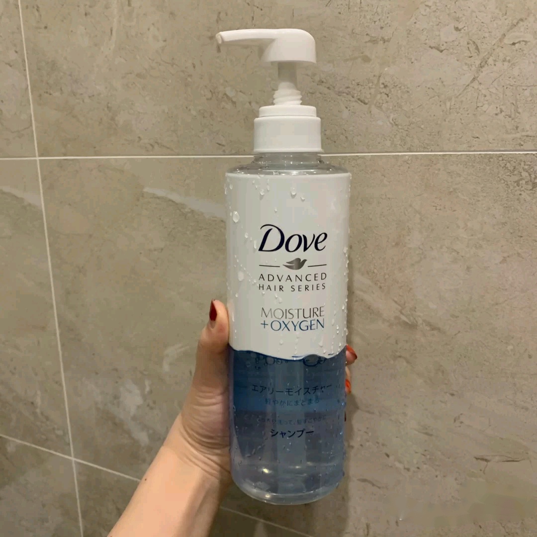 烫卷的头发干枯用什么洗发水好,发质干枯毛躁发型适合什么洗发水