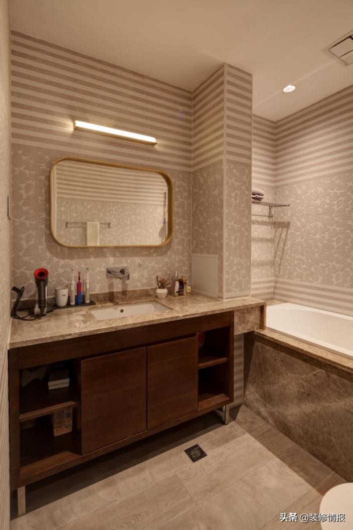 玻璃隔断书房显通透景观,厨房用什么玻璃隔断墙最好看耐用