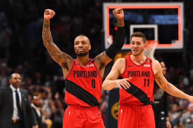 伦纳德对雄鹿第三战,西决第三场伦纳德