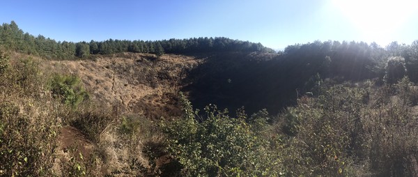 鑺掑競鍜岃吘鍐茬憺涓藉摢涓ソ,鑵惧啿鐟炰附鑺掑競瑗垮弻鐗堢撼