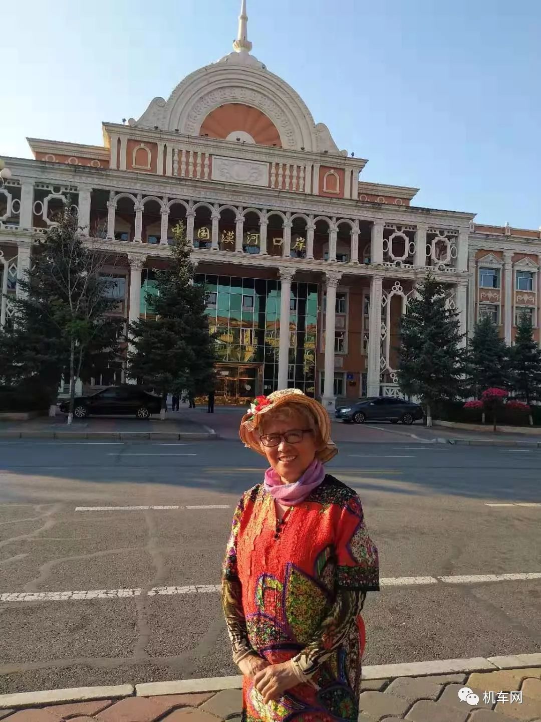 69岁摩旅,一个女生跨越两千多公里的摩旅