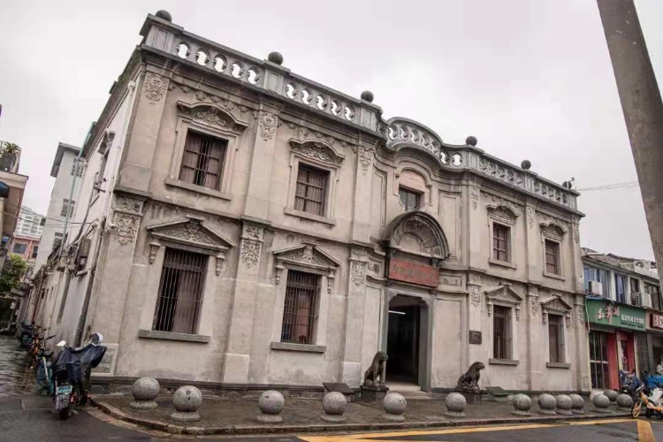 不止是高楼璀璨，这座历史文化名城里英杰荟萃，你知道哪些？多处名人故里等你拜访~