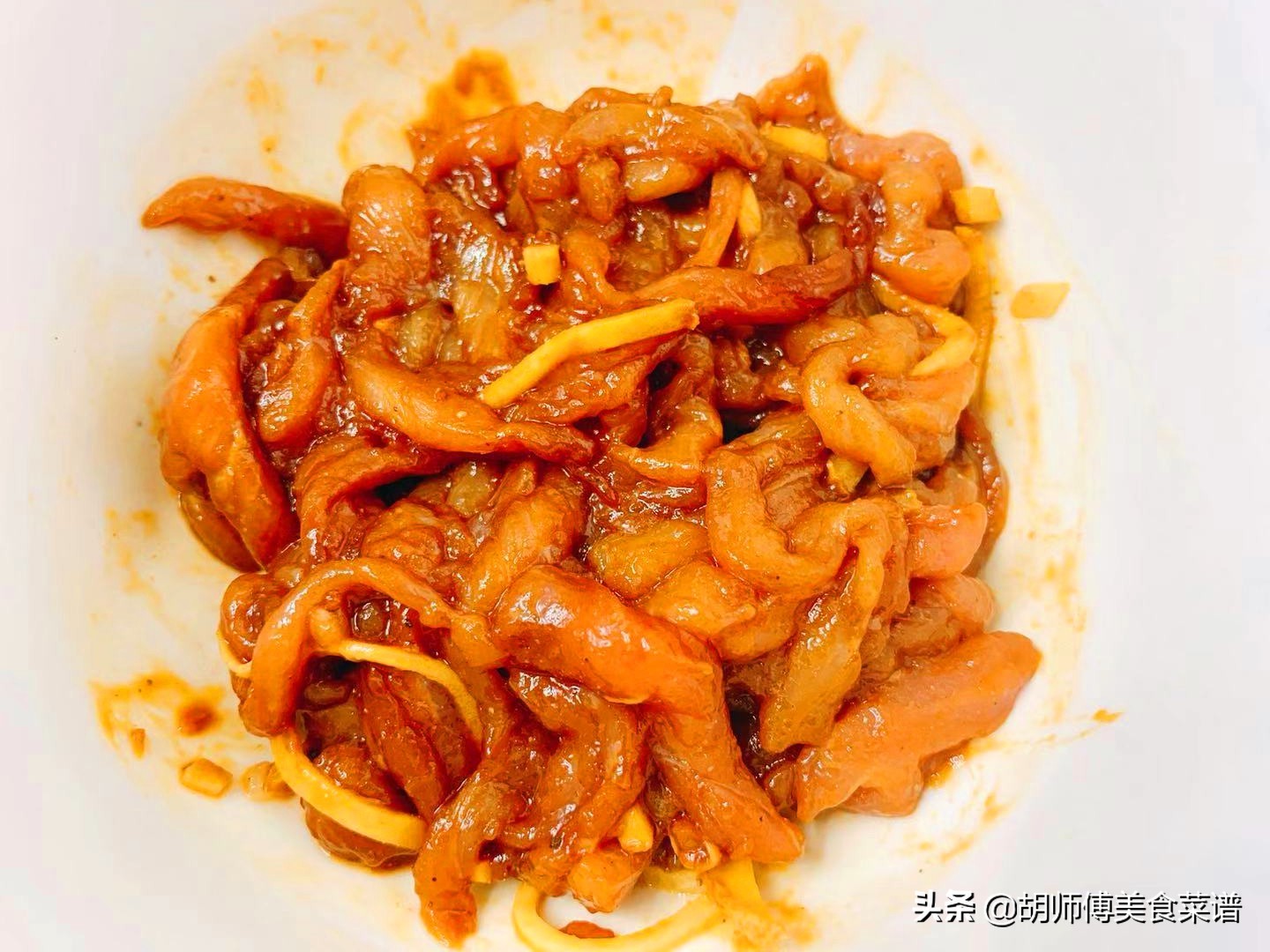 皮蛋瘦肉粥怎么做皮蛋不腥气,做皮蛋瘦肉粥需要冷冻大米吗