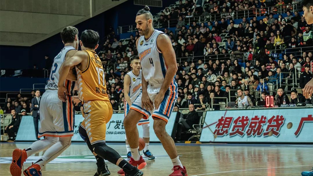 现场看cba去哪里看,现场看cba有多震撼