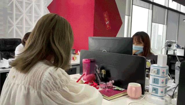 叹头部SPA!拒做人间“油”物,解锁防秃养发小妙招