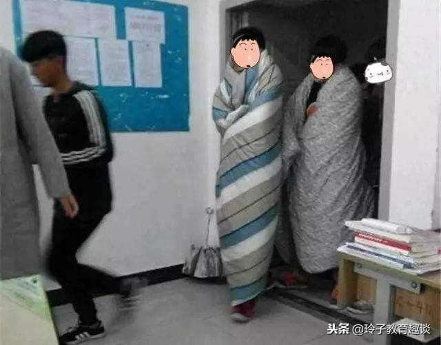 大学校园寝室搞笑日常,搞笑大学生寝室