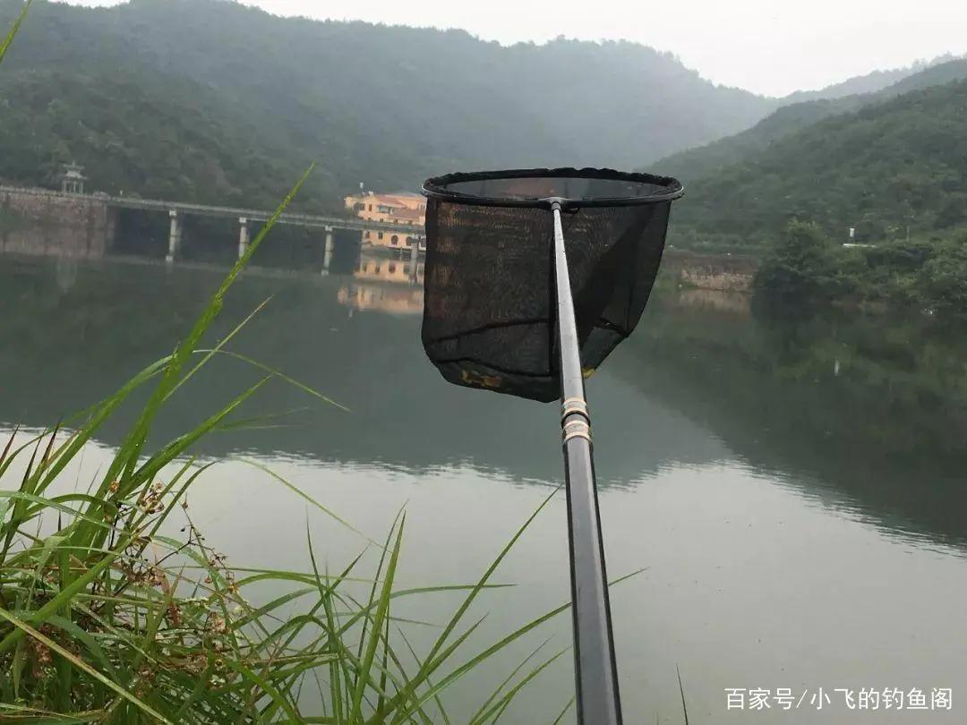 初学者一套钓鱼装备多少钱,新手买钓鱼套装多少钱