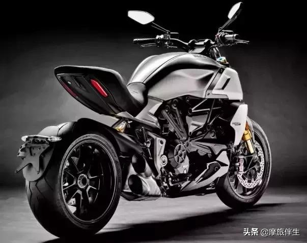 二手杜卡迪大魔鬼2018价格多少,杜卡迪大魔鬼xdiavel版价格