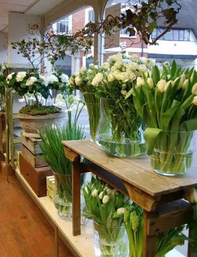 开一家有情怀赚钱的花店,全部积蓄开一家花店