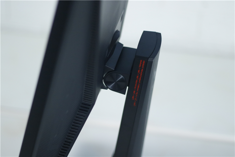 华硕vg27vq曲面屏,华硕vg27aq怎么调最佳画质