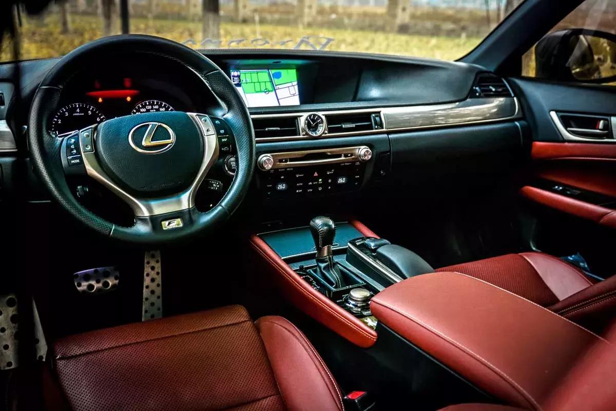 海外评测雷克萨斯gs350老款,雷克萨斯12款gs350评测