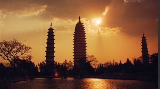 云南旅游最美的十大5a级景点,云南旅游全攻略5a景点