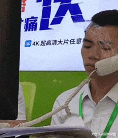 搞笑gif段子兄弟你把我吓到了,搞笑gif段子实在是猝不及防啊