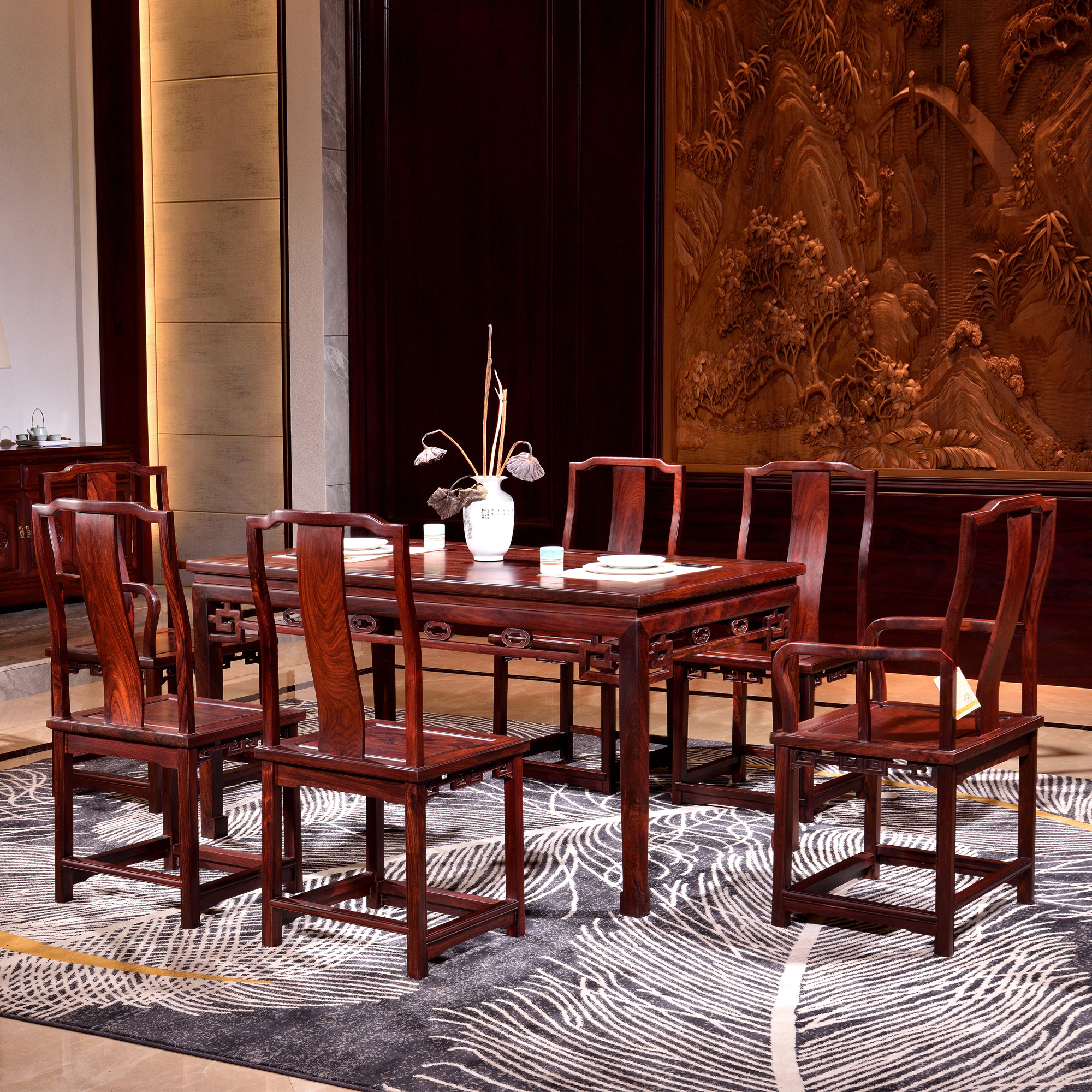 家具餐桌体现品味文案,有品位的餐桌