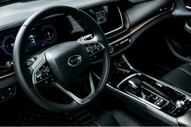 广汽传祺ga6使用感受,全新一代传祺ga6视频