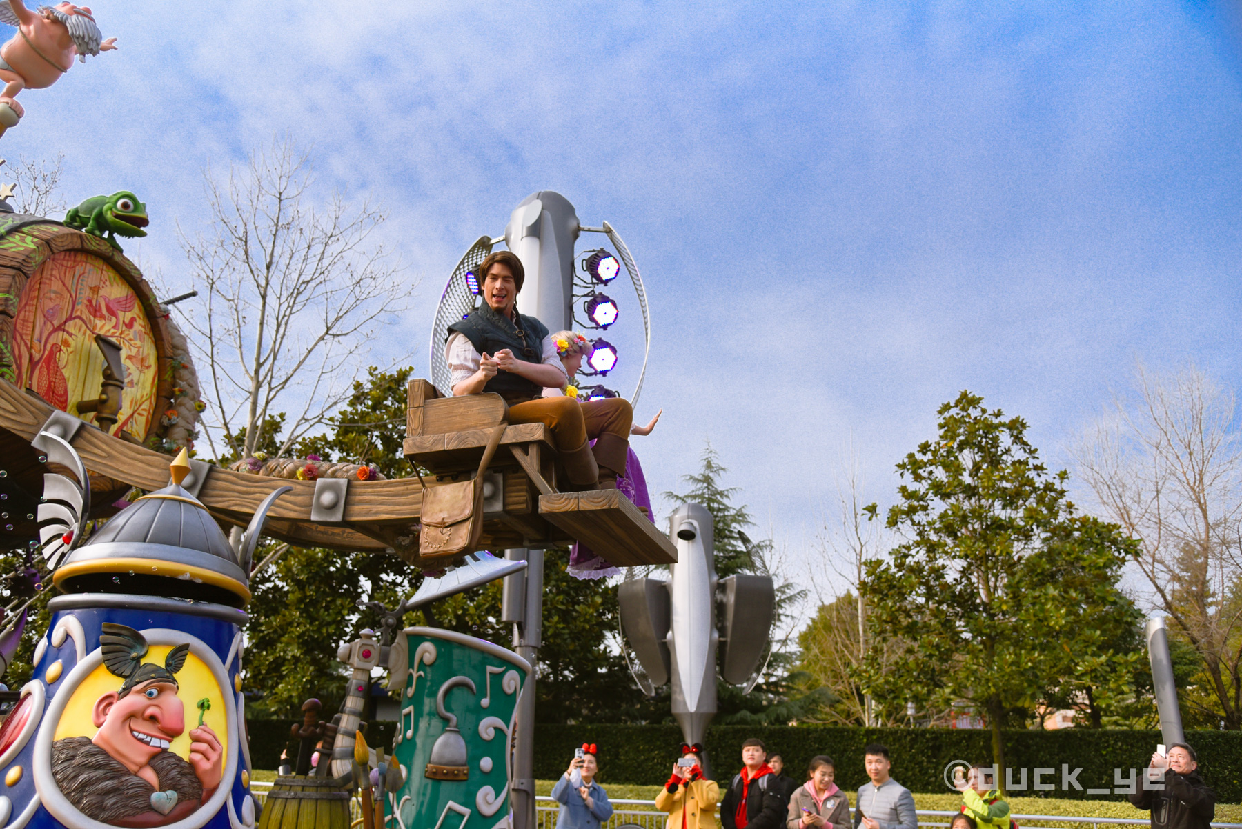 收好这篇攻略，佛系夫妻带你玩转上海迪士尼，选对时间至关重要