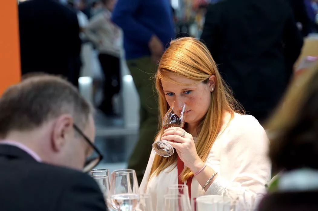 中国骄傲总结,马爹利轩尼诗人头马都是白兰地吗