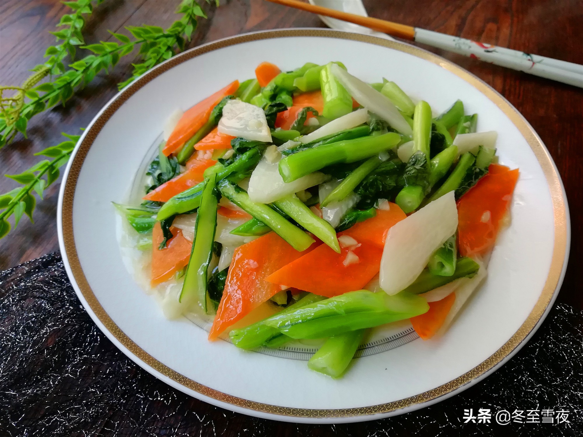 清肠通便的蔬菜水果有哪些,美食分享多吃这些菜节后不长肉