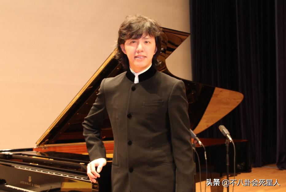 李云迪打游戏,李云迪玩游戏