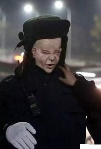 机器人保安墓地上岗,墓地机器人保安