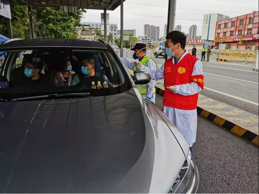 深晚独家|感动深圳100个凡人“疫”事②:他们的守护,你我的心安