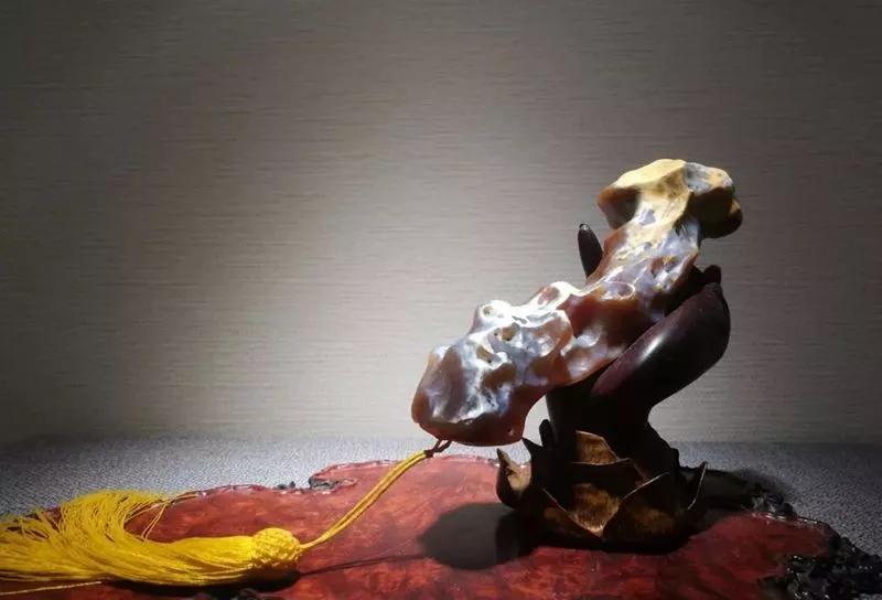 奇石之美令人心灵震撼,奇石意境视频