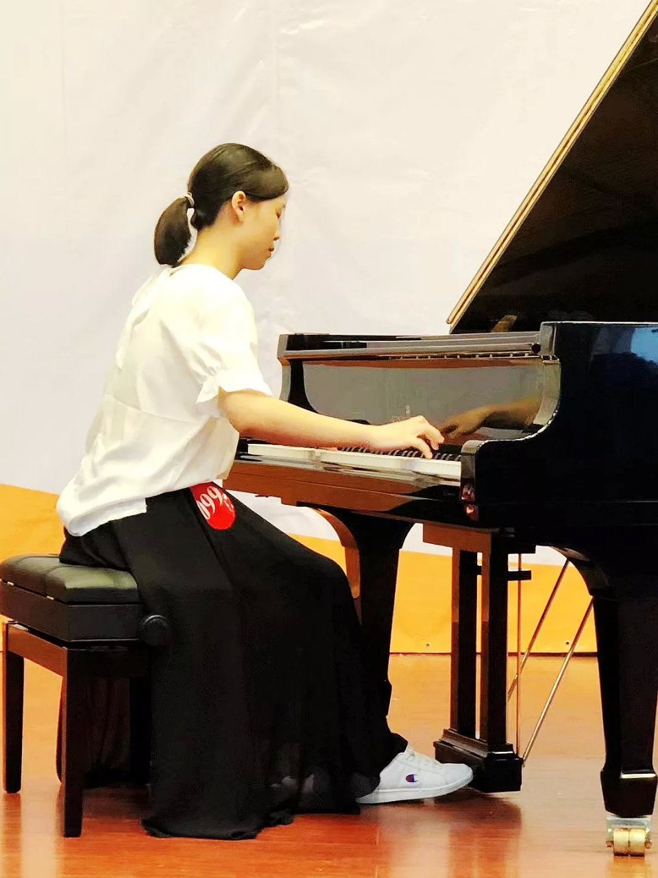 肖邦国际钢琴公开赛,萧邦纪念奖国际公开赛