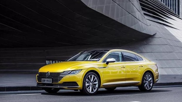 奥迪a4lvs大众新cc,大众cc和奥迪a4l哪个提速快