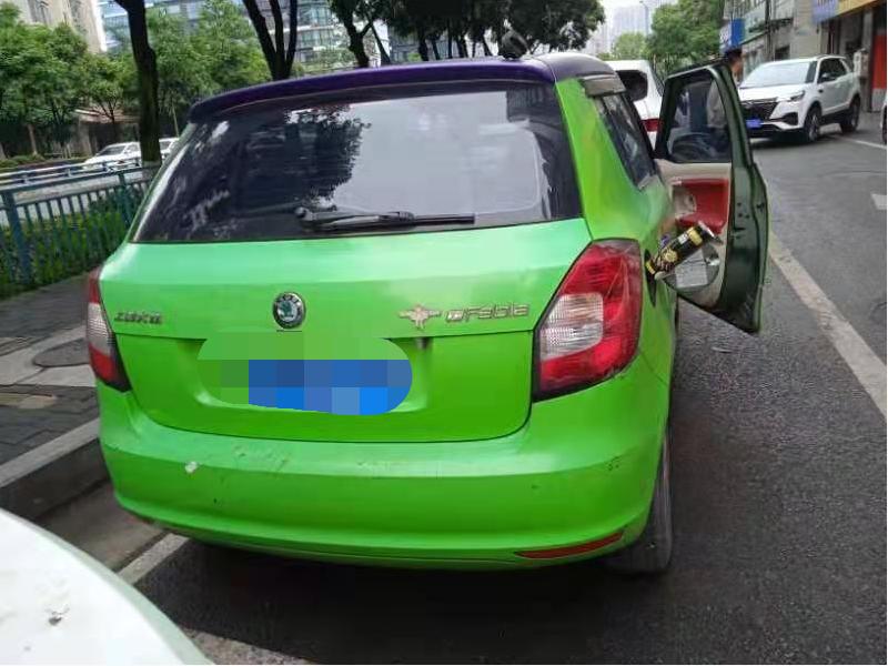 老款斯柯达怠速无规律抖动,上海大众斯柯达怠速抖动严重