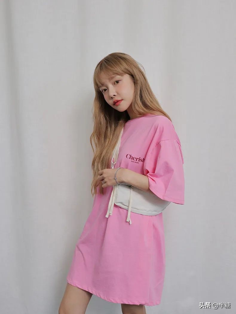 韩剧女主的穿搭连衣裙,韩剧女主穿条纹衬衫