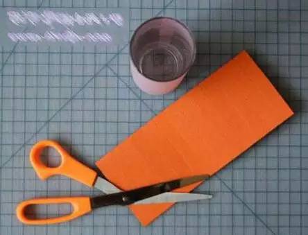 幼儿春节主题手工制作:灯笼+贺卡+鞭炮!