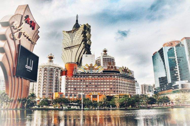 打牌戴表会赢吗,爱赌的人戴什么首饰最好